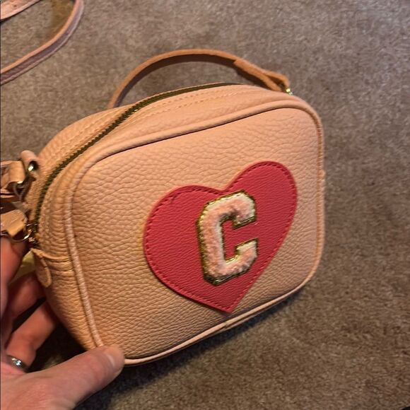 NWT Pink Heart Crossbody Bag - Picture 7 of 8